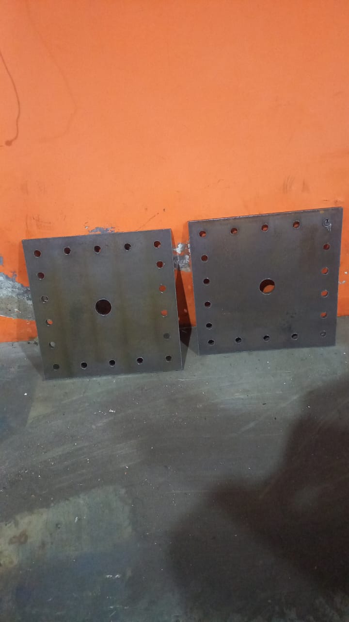 Placas com Furação