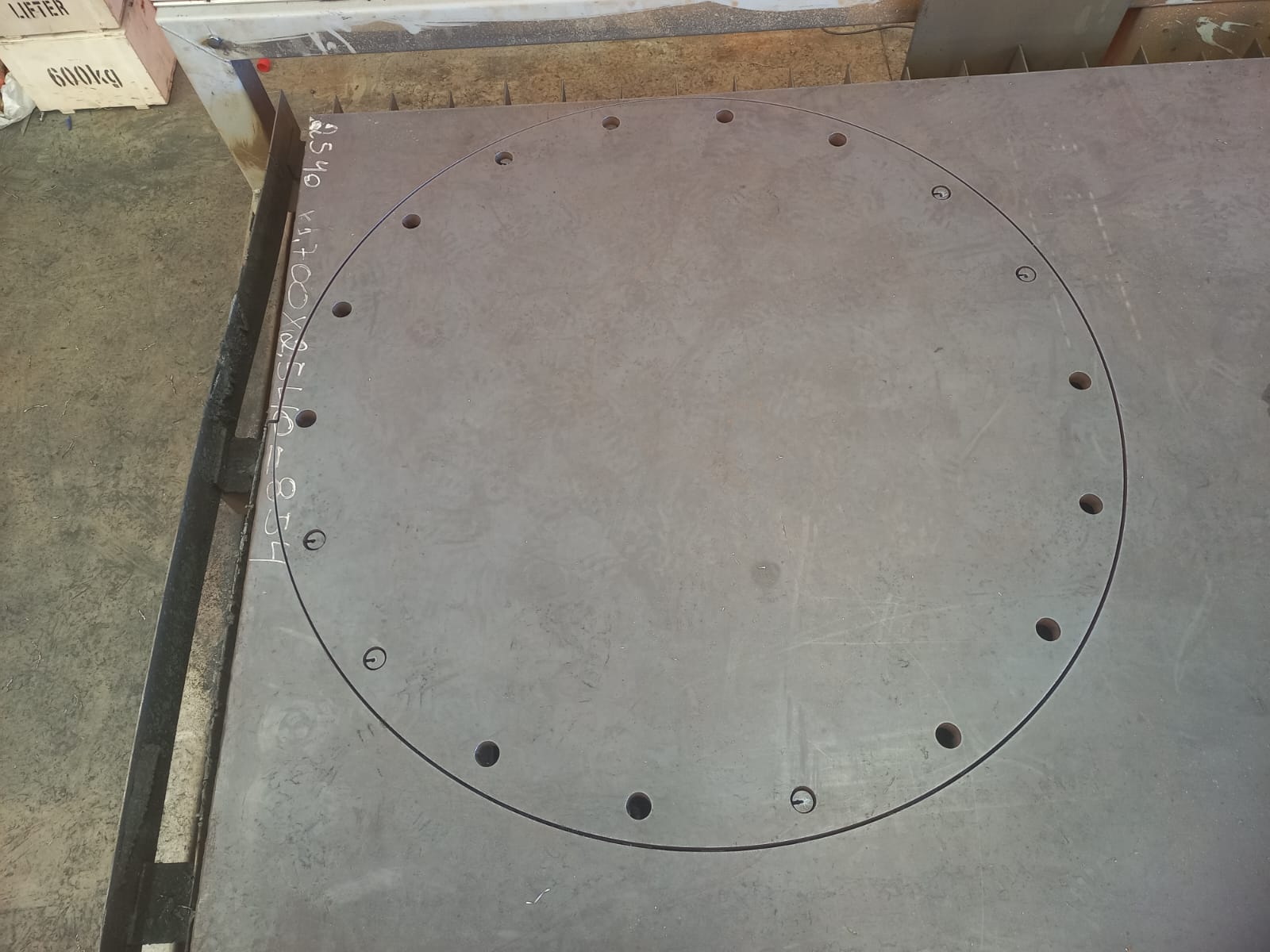 Flange Circular com Furos